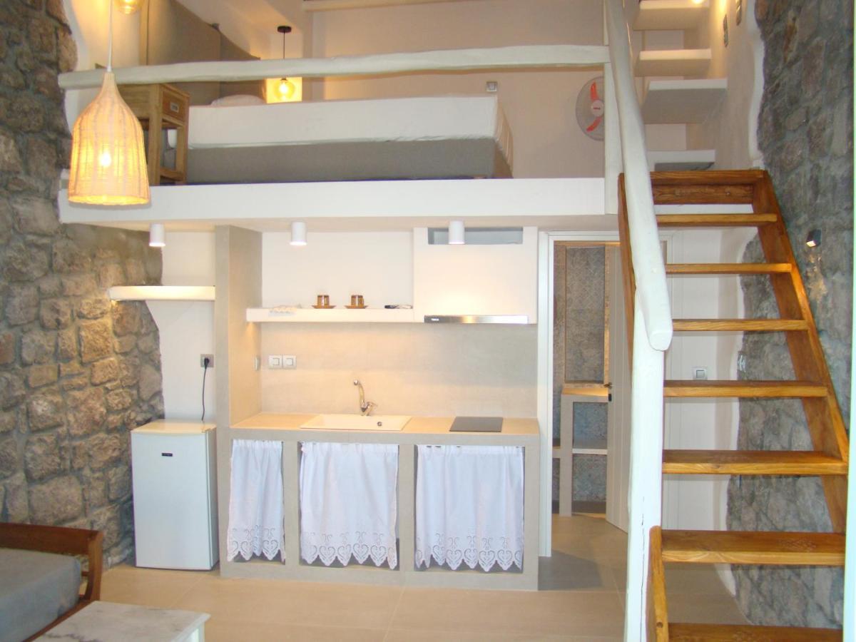 Efi'S Apartments Plaka  المظهر الخارجي الصورة