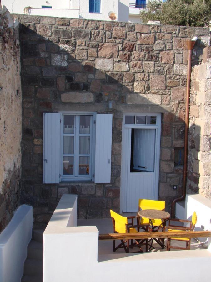 Efi'S Apartments Plaka  المظهر الخارجي الصورة