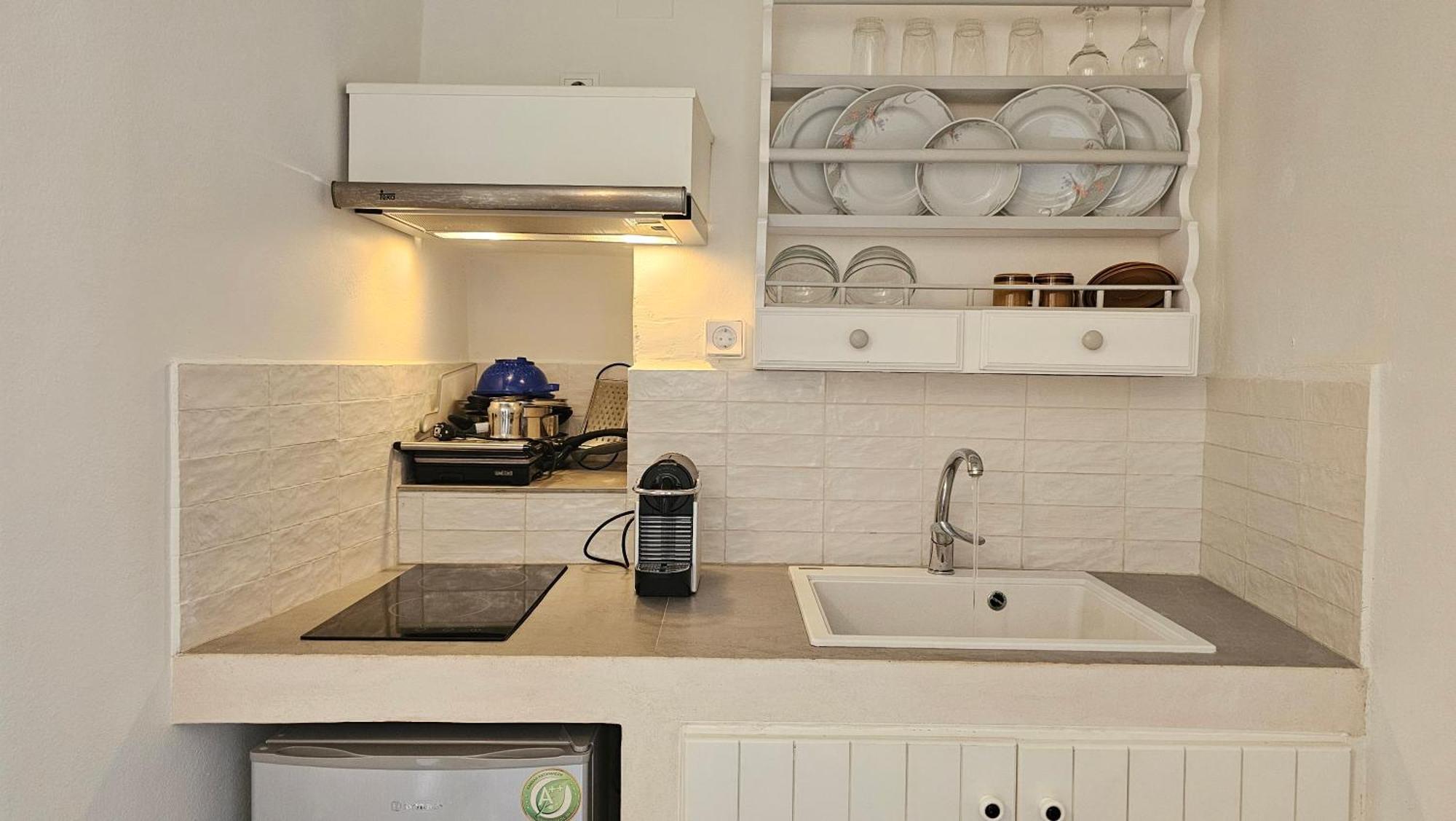 Efi'S Apartments Plaka  المظهر الخارجي الصورة