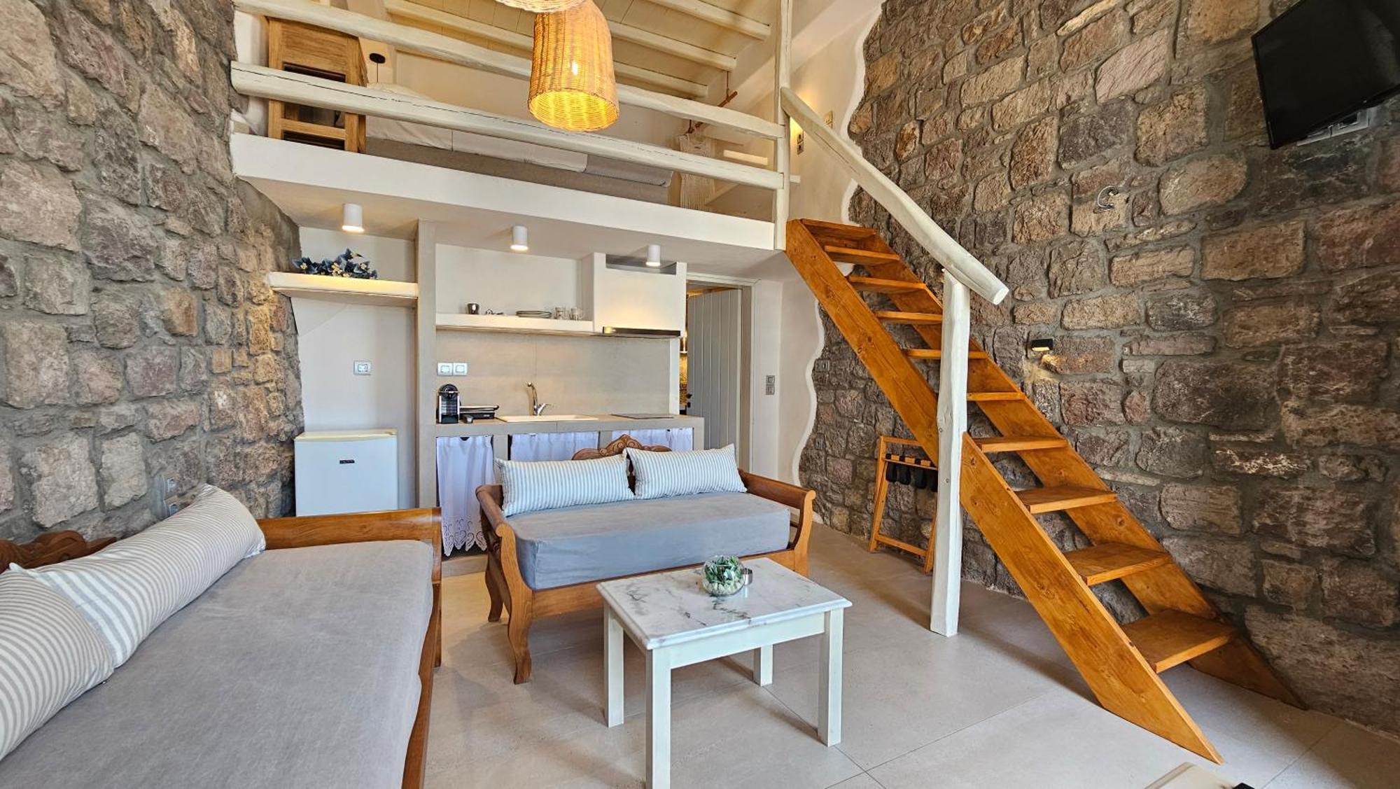 Efi'S Apartments Plaka  المظهر الخارجي الصورة