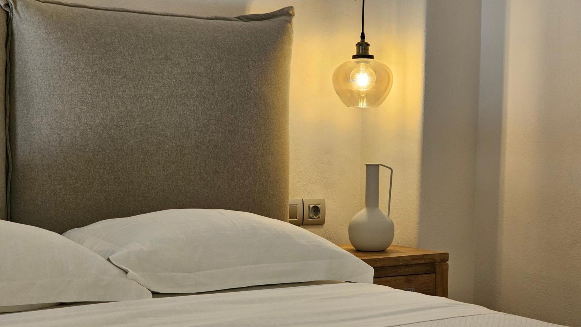 Efi'S Apartments Plaka  المظهر الخارجي الصورة