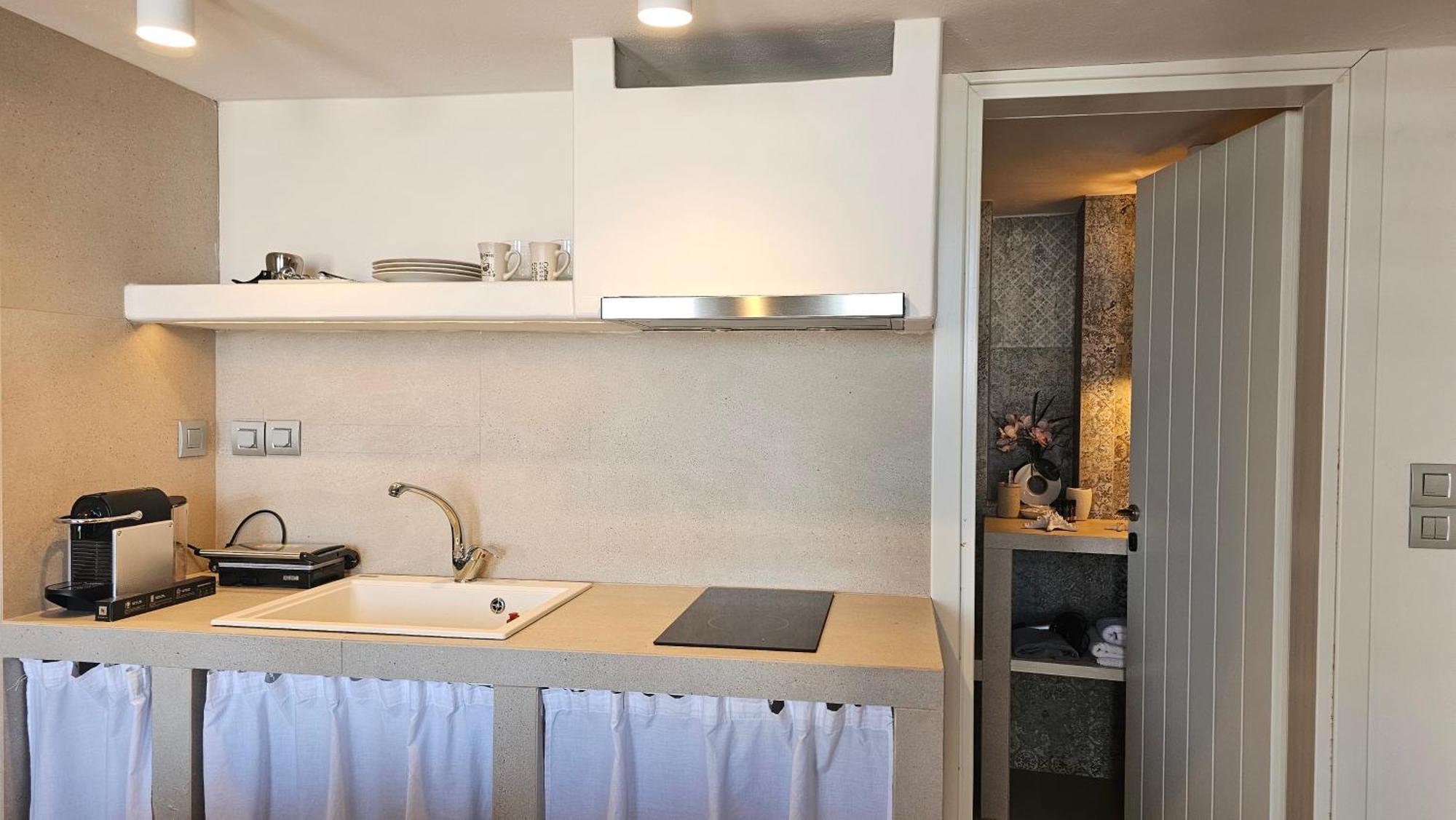 Efi'S Apartments Plaka  المظهر الخارجي الصورة
