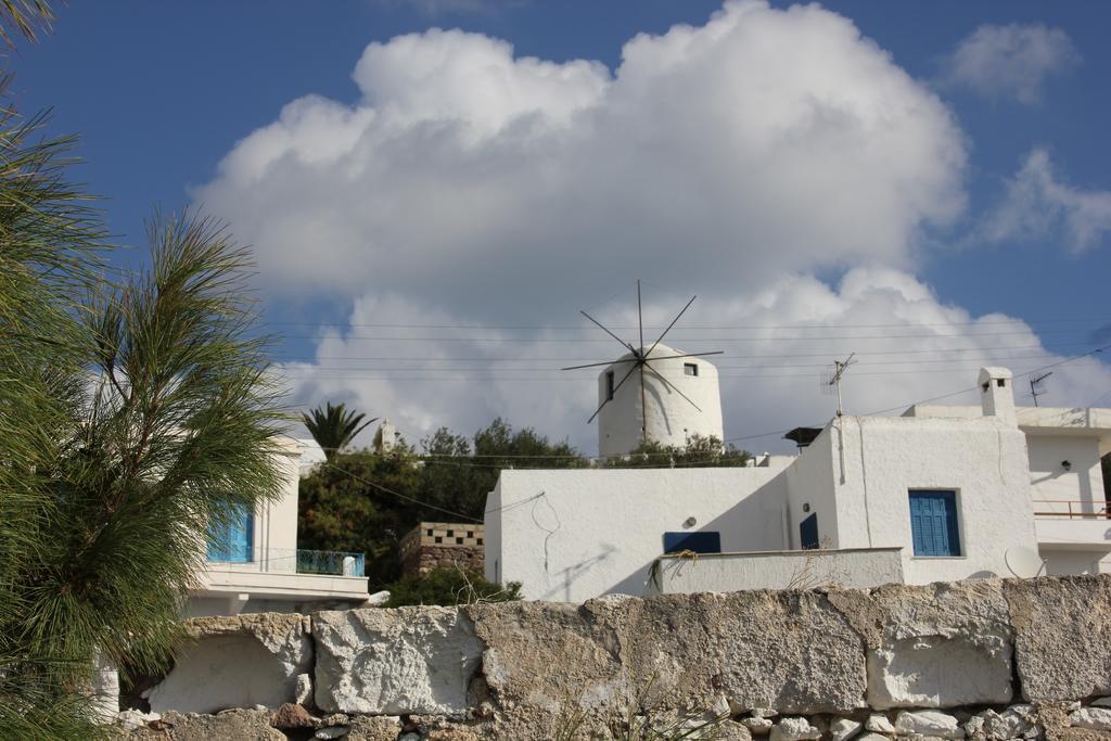 Efi'S Apartments Plaka  المظهر الخارجي الصورة